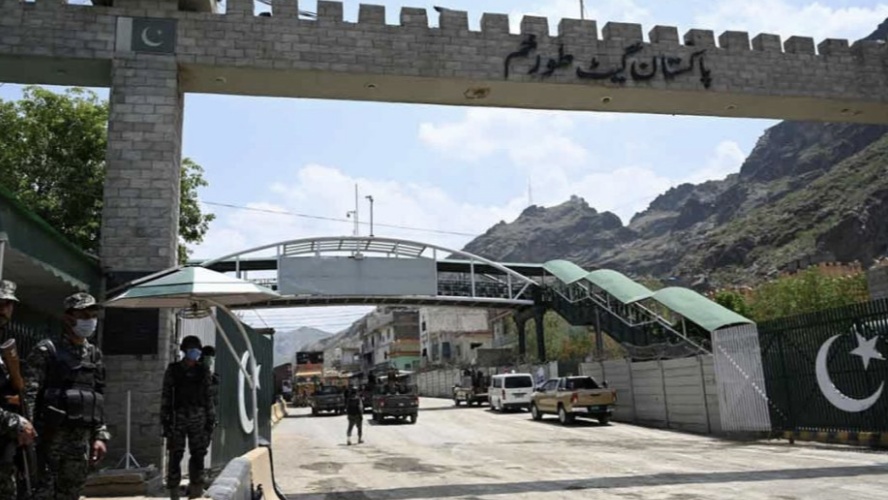 IG FC urged to expedite release of vehicles at Torkhem border