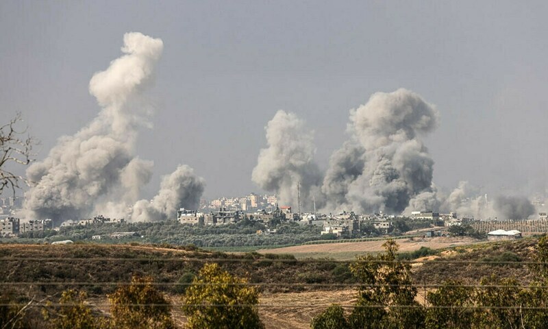 Conditions worsen in Gaza under Israeli strikes