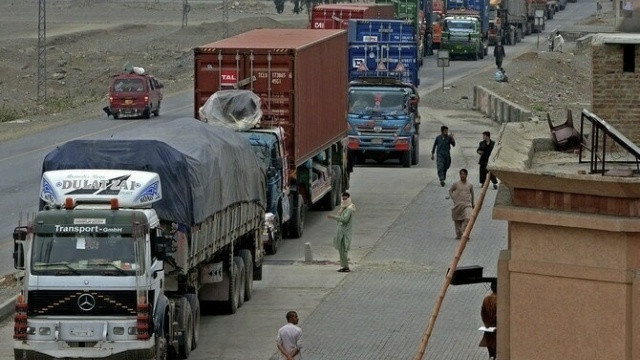 Afghan transit trade anomalies: PM asks probe team to submit report by Dec 15