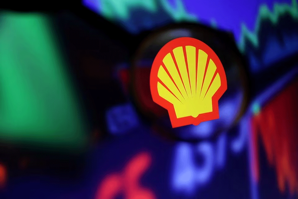 Shell sees significantly lower Q1 LNG trading results