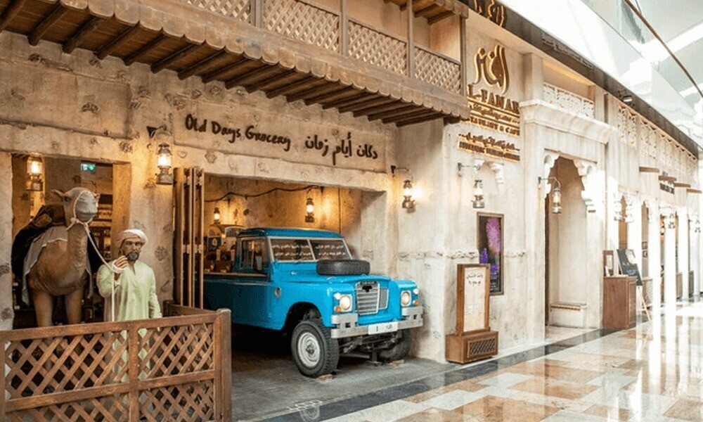  Al Fanar, a vintage-style Emirati restaurant that uses age-old recipes and fresh local ingredients to create dishes that tell a story of heritage and flavour. - Photo credit: Al Fanar 
