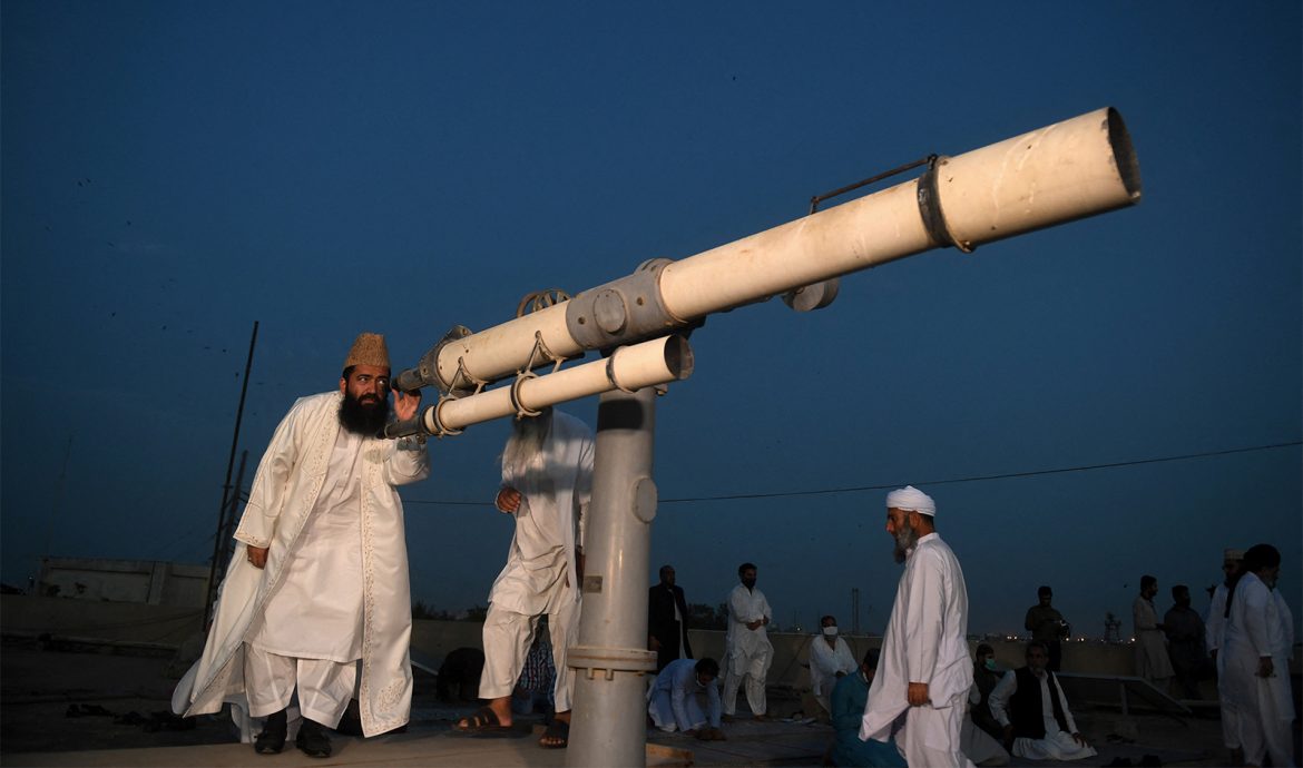 Pakistan’s moon sighting committee to meet on Friday to sight Dhul Hijjah crescent 