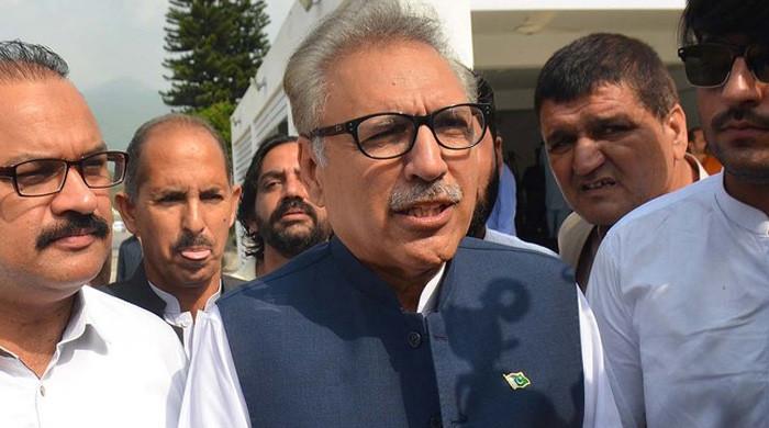 ‘Form 47’ rulers have no authority to make decisions: PTI’s Arif Alvi