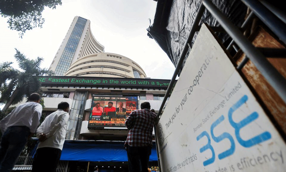 Indian shares settle flat as financials offset losses in energy, consumer stocks