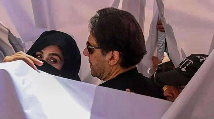 Imran, Bushra’s physical remand extended by 11 days in new Toshakhana case