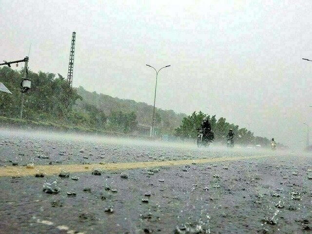 Met Office predicts widespread rains, thunderstorms across country