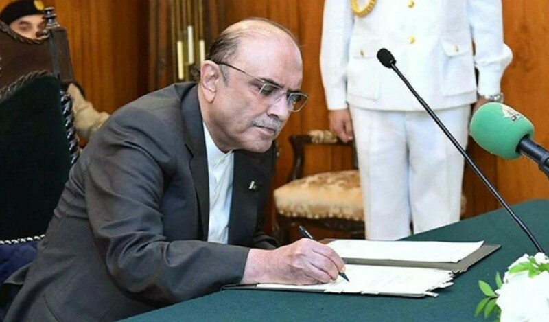 President Zardari signs SC (Practice and Procedure) Amendment Ordinance 2024