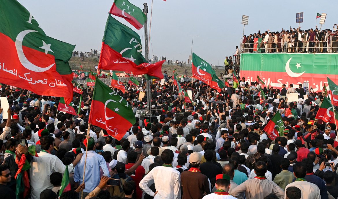 Punjab government bans public gatherings in Rawalpindi ahead of PTI protest today