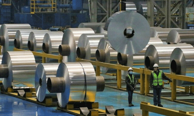 Aluminium falls on producer selling, uncertainty over China stimulus