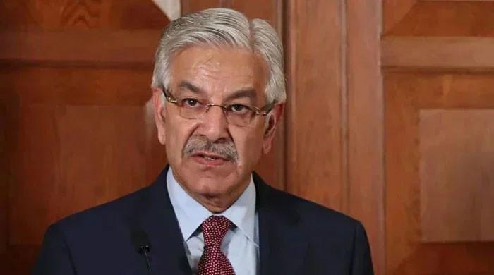 Offer for dialogue with PTI still stands: Khawaja Asif