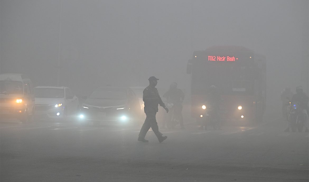 Pakistan, ADB sign ‘landmark’ $500 million climate loan agreement