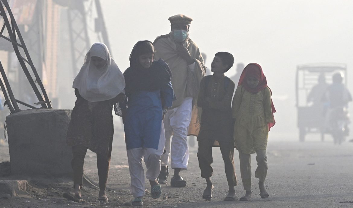 Pakistan’s Punjab to reopen schools from tomorrow as air quality improves in most districts