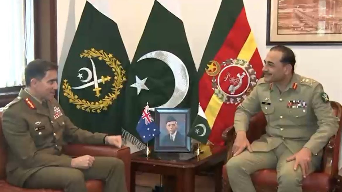 Australian army chief meets COAS, praises Pakistan’s anti-terrorism efforts