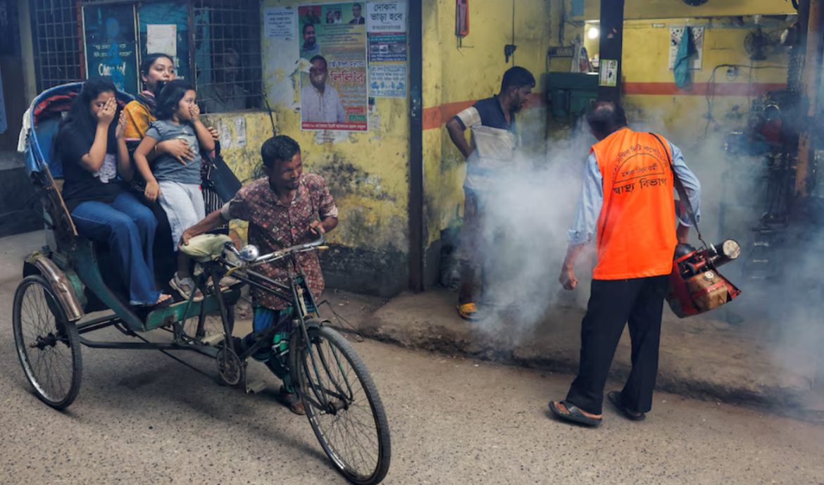 Pakistan says ‘ready to assist’ as Bangladesh deaths from dengue cross 400